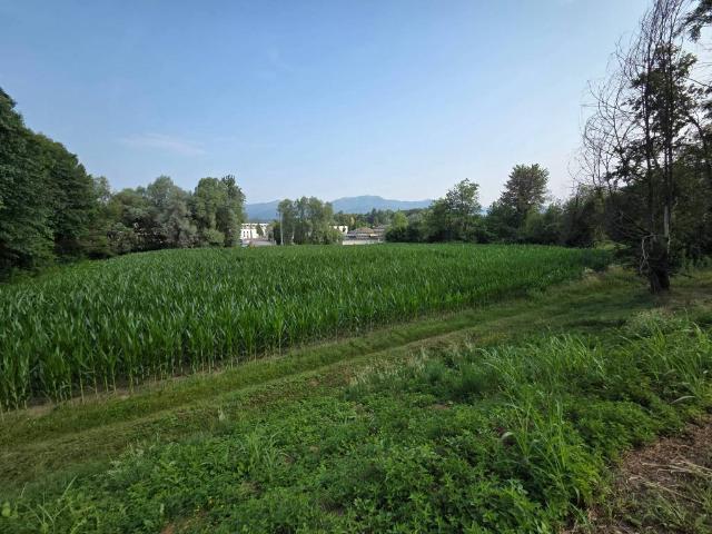 Terreno in vendita a Lurago d'Erba CO