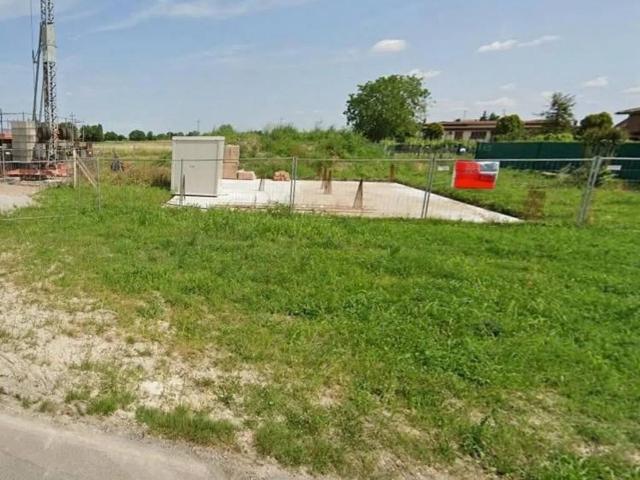 Terreno in vendita a Lusia RO