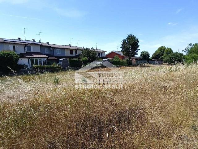 Terreno in vendita a Madignano CR