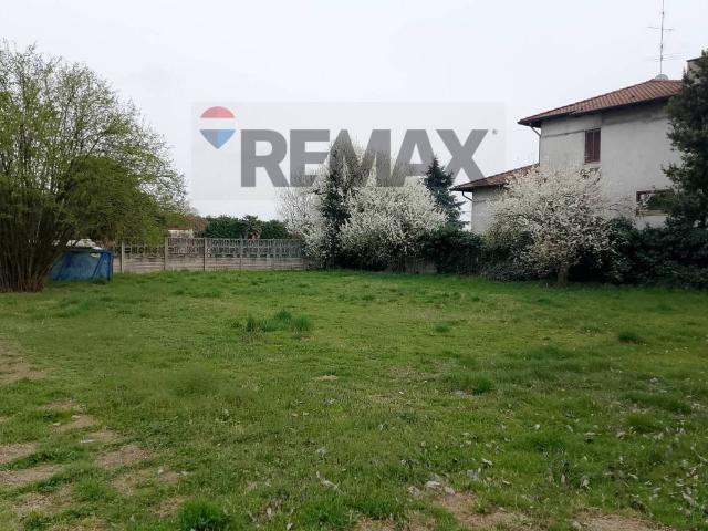 Terreno in vendita a Magnago MI