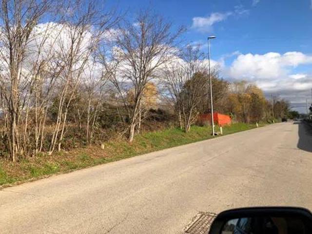Terreno in vendita a Martignacco UD