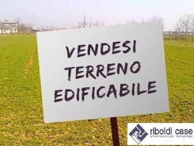 Terreno in vendita a Mariano Comense CO