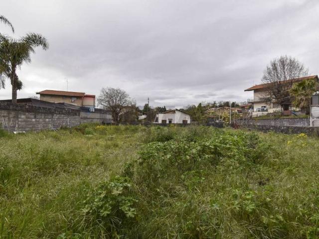 Terreno in vendita a Mascalucia CT