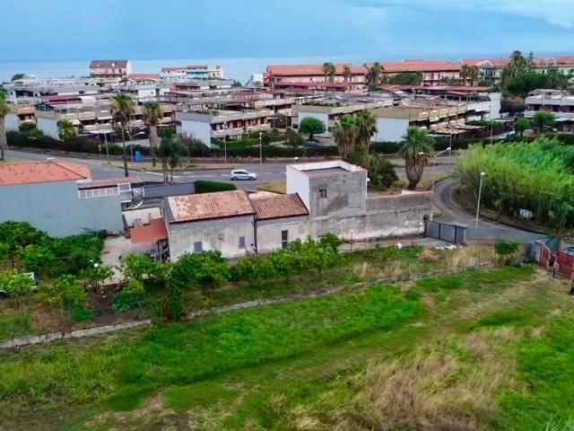 Terreno in vendita a Mascali CT