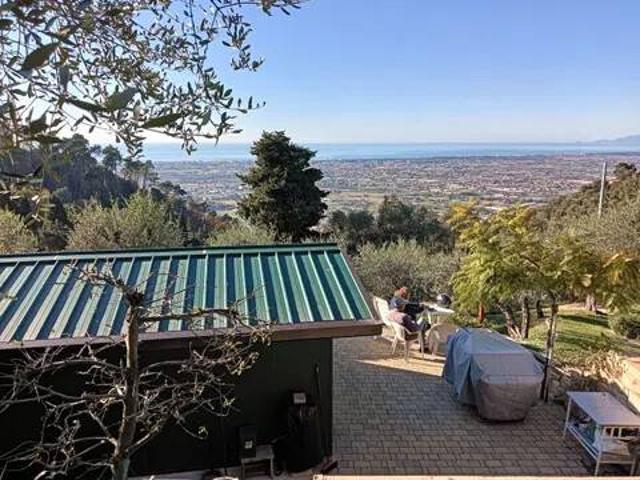 Terreno in vendita a Massarosa LU