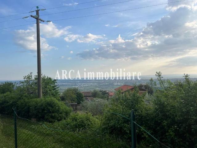 Terreno in vendita a Massarosa LU