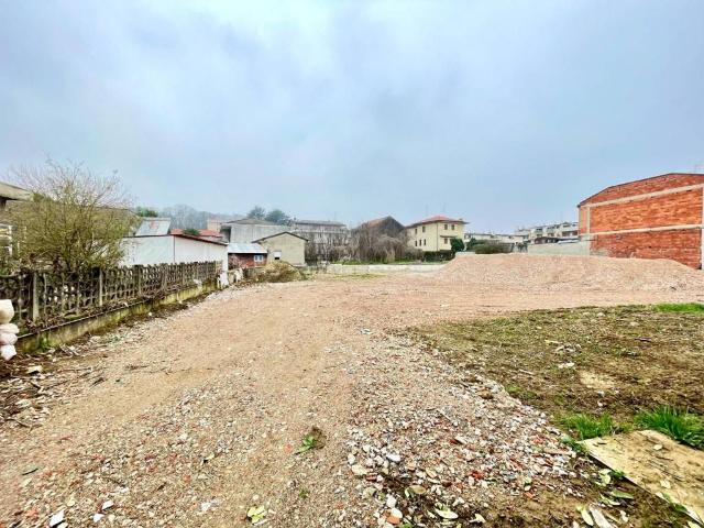 Terreno in vendita a Meda MB