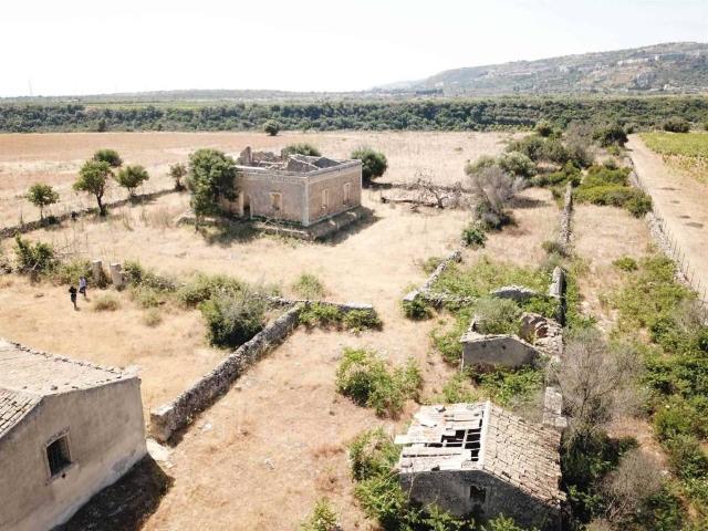 Terreno in vendita a Melilli SR