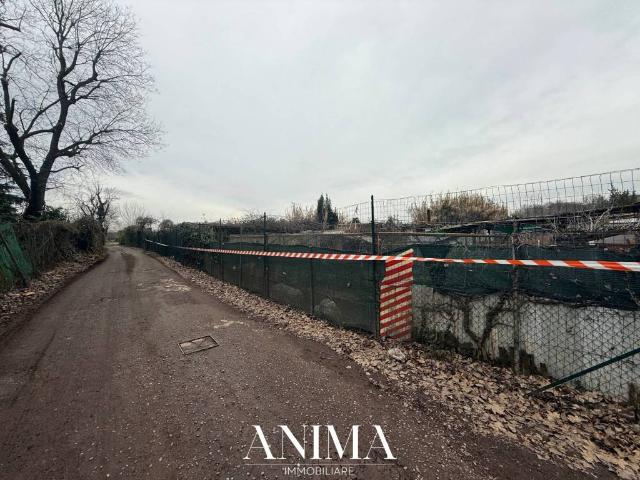 Terreno in vendita a Milano MI