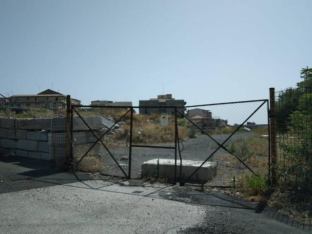 Terreno in vendita a Misterbianco CT