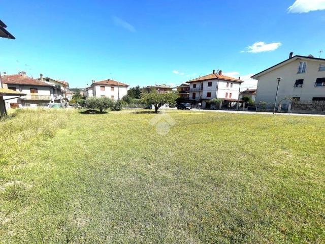 Terreno in vendita a Montecalvo in Foglia PU