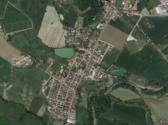 Terreno in vendita a Montecalvo in Foglia PU