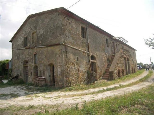 Terreno in vendita a Montecatini Val di Cecina PI