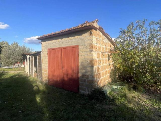 Terreno in vendita a Monteleone d'Orvieto TR