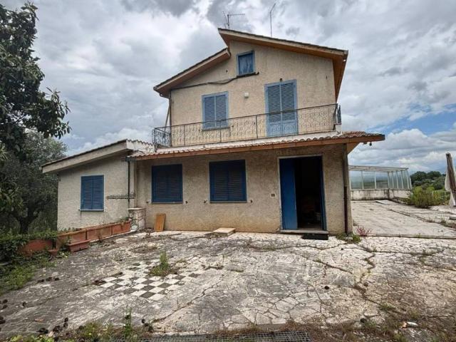 Terreno in vendita a Monterotondo RM
