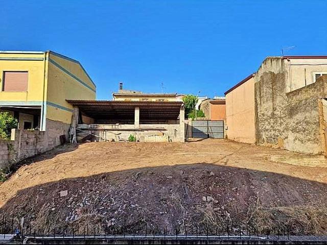 Terreno in vendita a Monastir SU