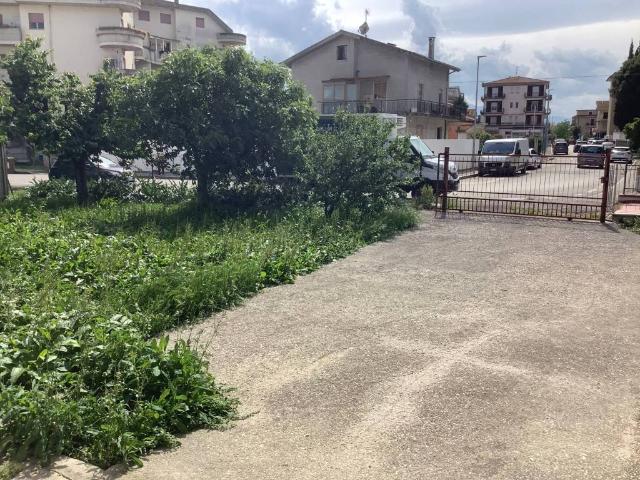 Terreno in vendita a Monsampolo del Tronto AP