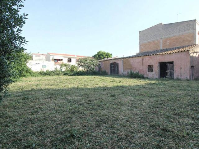 Terreno in vendita a Monserrato CA