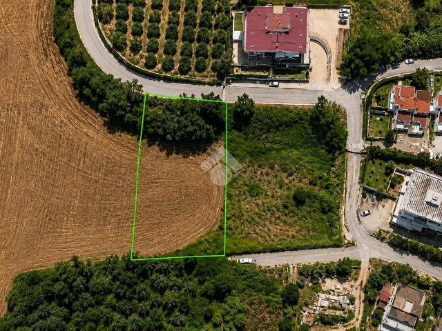 Terreno in vendita a Mosciano Sant'Angelo TE