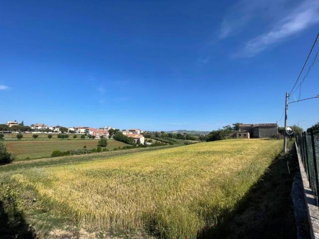 Terreno in vendita a Mosciano Sant'Angelo TE