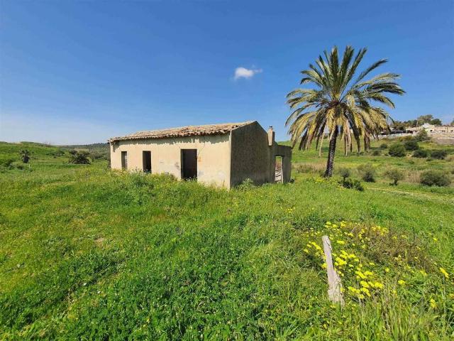 Terreno in vendita a Motta Sant'Anastasia CT