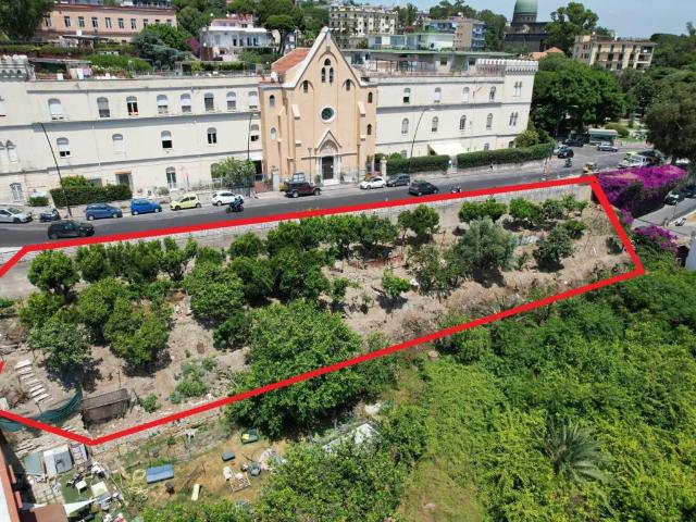 Terreno in vendita a Napoli NA