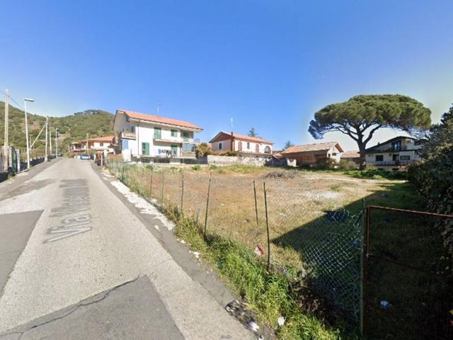 Terreno in vendita a Nicolosi CT