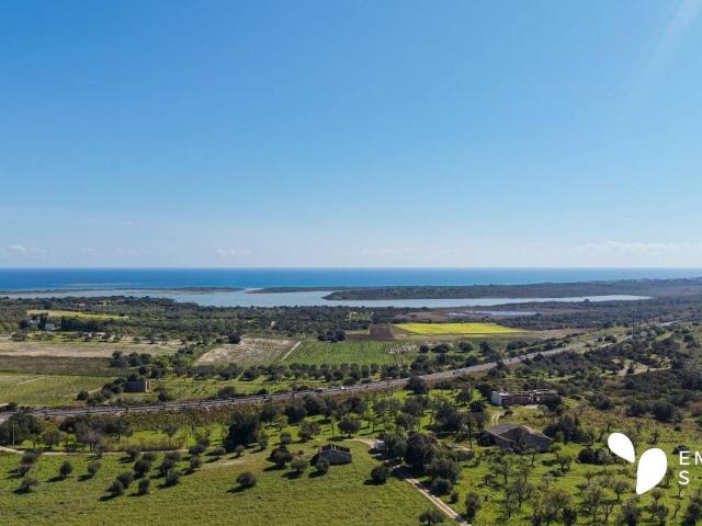 Terreno in vendita a Noto SR