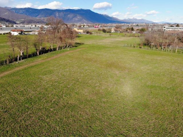 Terreno in vendita a Nove VI