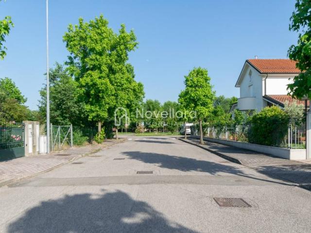 Terreno in vendita a Novellara RE