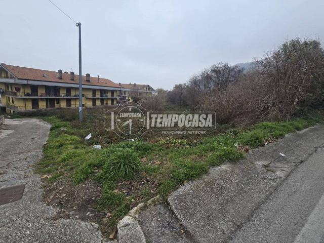 Terreno in vendita a Ospedaletto d'Alpinolo AV