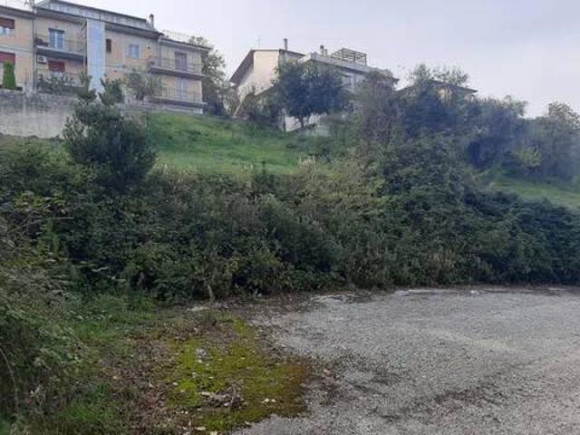 Terreno in vendita a Ostra Vetere AN