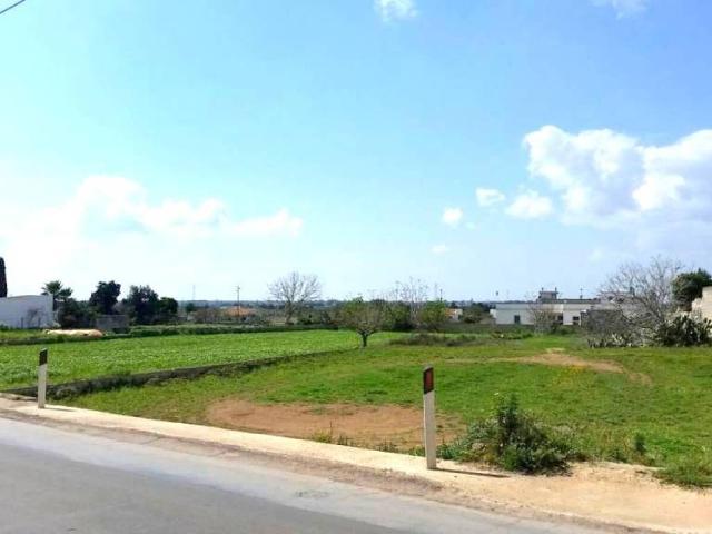 Terreno in vendita a Ortelle LE