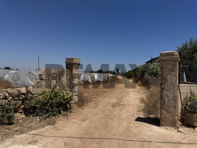 Terreno in vendita a Pachino SR