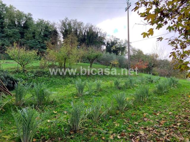 Terreno in vendita a Pesaro PU