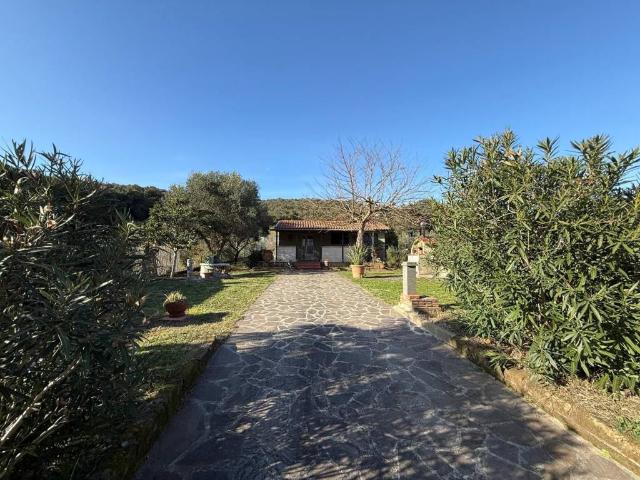 Terreno in vendita a Piombino LI
