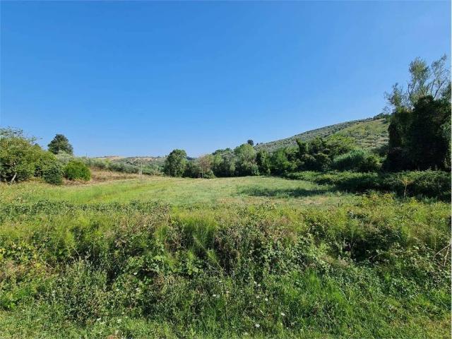 Terreno in vendita a Pianella PE