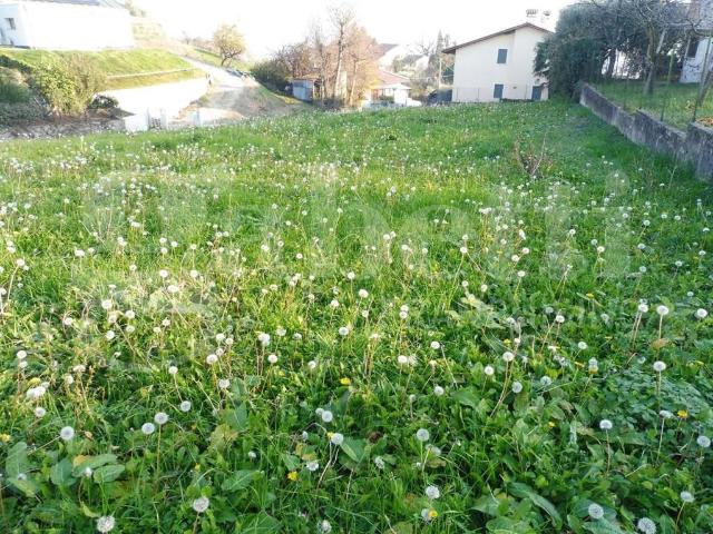 Terreno in vendita a Pianezze VI
