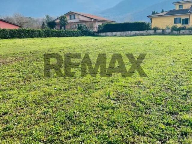 Terreno in vendita a Pietramelara CE
