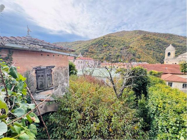 Terreno in vendita a Pieve di Teco IM