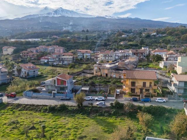Terreno in vendita a Piedimonte Etneo CT
