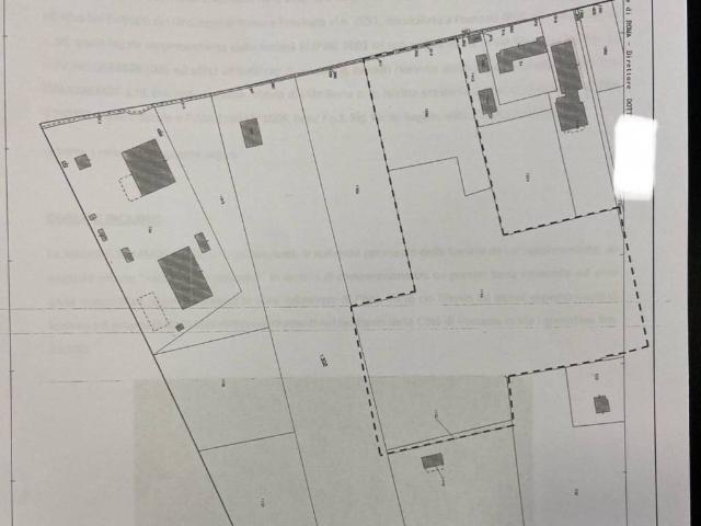 Terreno in vendita a Pomezia RM