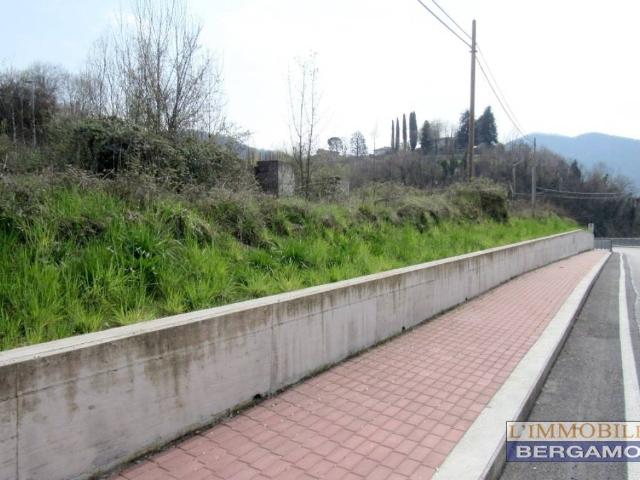 Terreno in vendita a Pontida BG