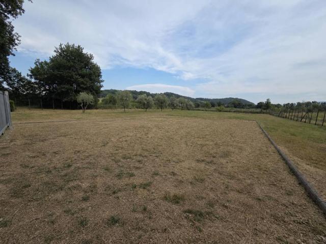 Terreno in vendita a Porcari LU