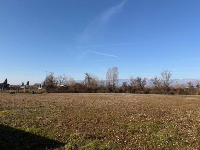 Terreno in vendita a Pordenone PN