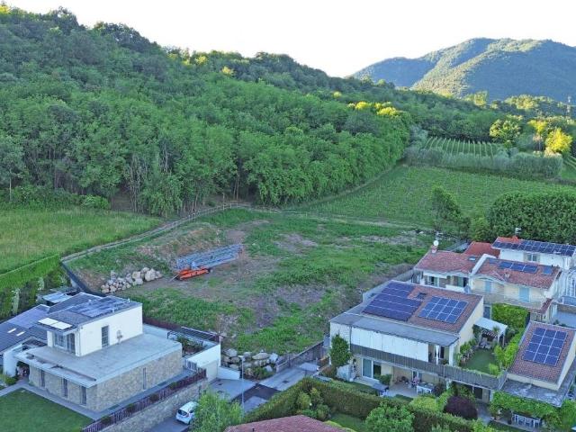 Terreno in vendita a Provaglio d'Iseo BS