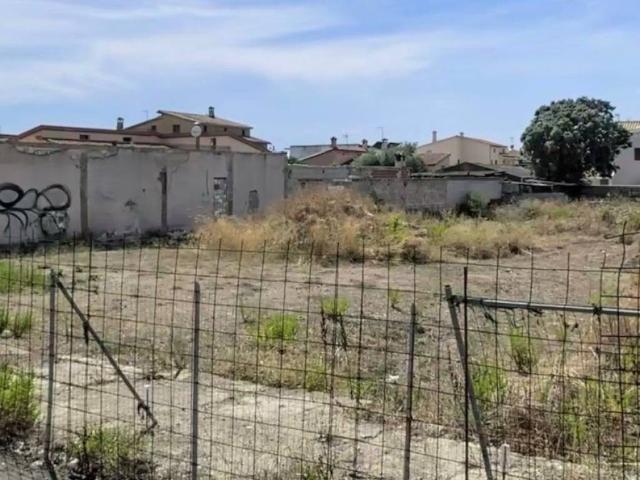 Terreno in vendita a Pula CA