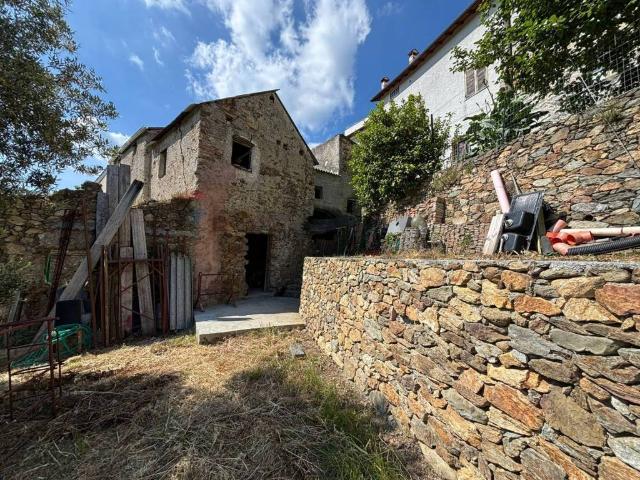 Terreno in vendita a Quiliano SV