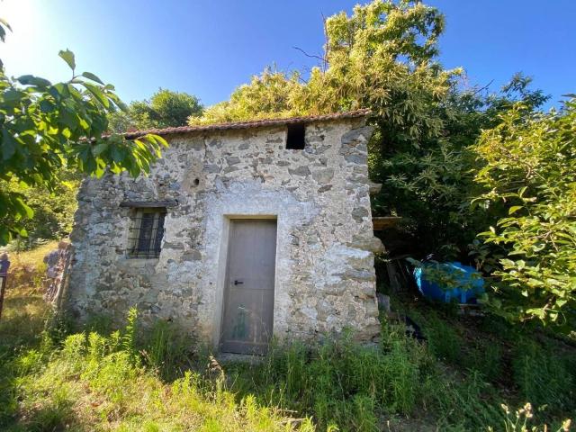 Terreno in vendita a Quiliano SV