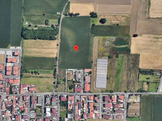 Terreno in vendita a Recale CE